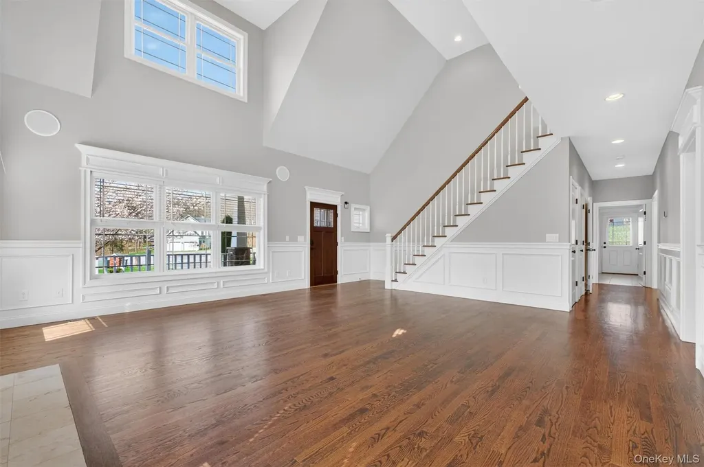 11 Country Glen Fishkill NY 12524
