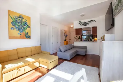175 Huguenot Street New Rochelle NY 10801