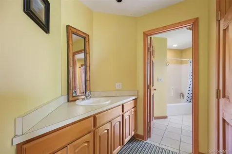 21 Huyler Drive Hyde Park NY 12538