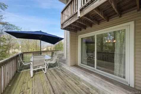 21 Huyler Drive Hyde Park NY 12538