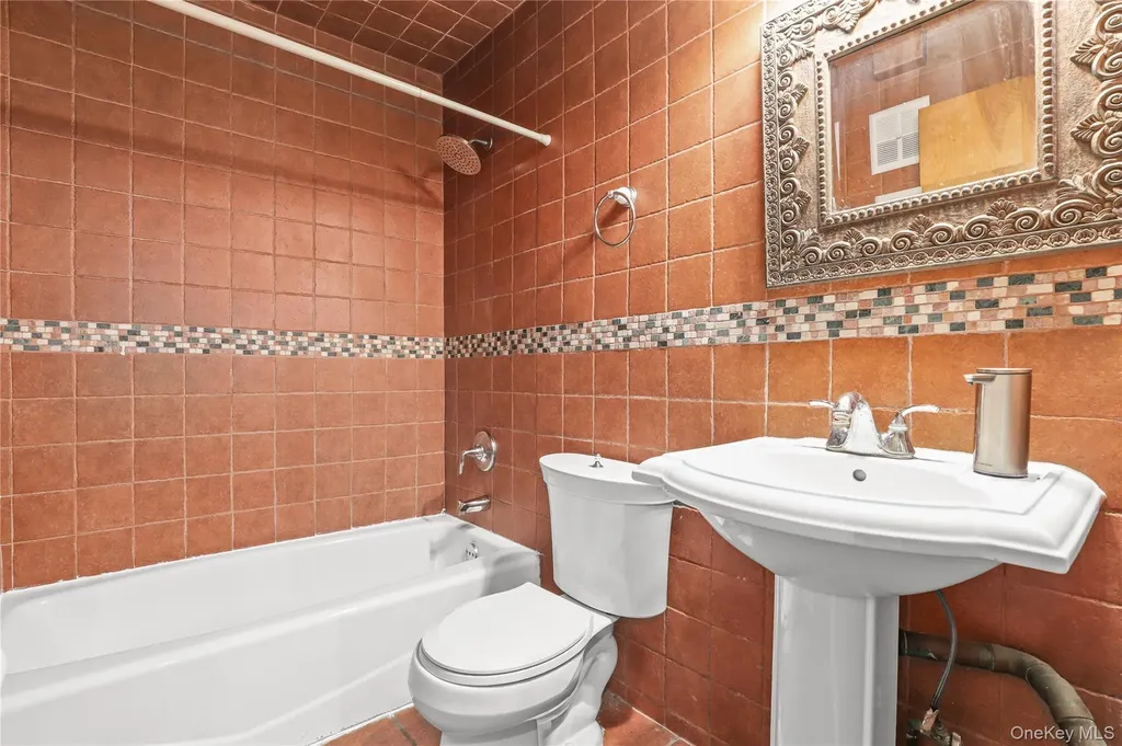 420 Fox Run Lane Carmel NY 10512