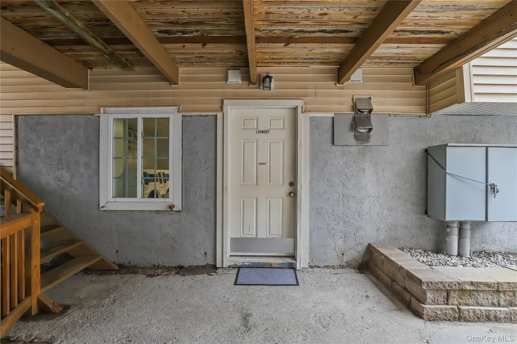 420 Fox Run Lane Carmel NY 10512