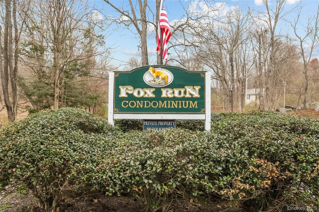 420 Fox Run Lane Carmel NY 10512