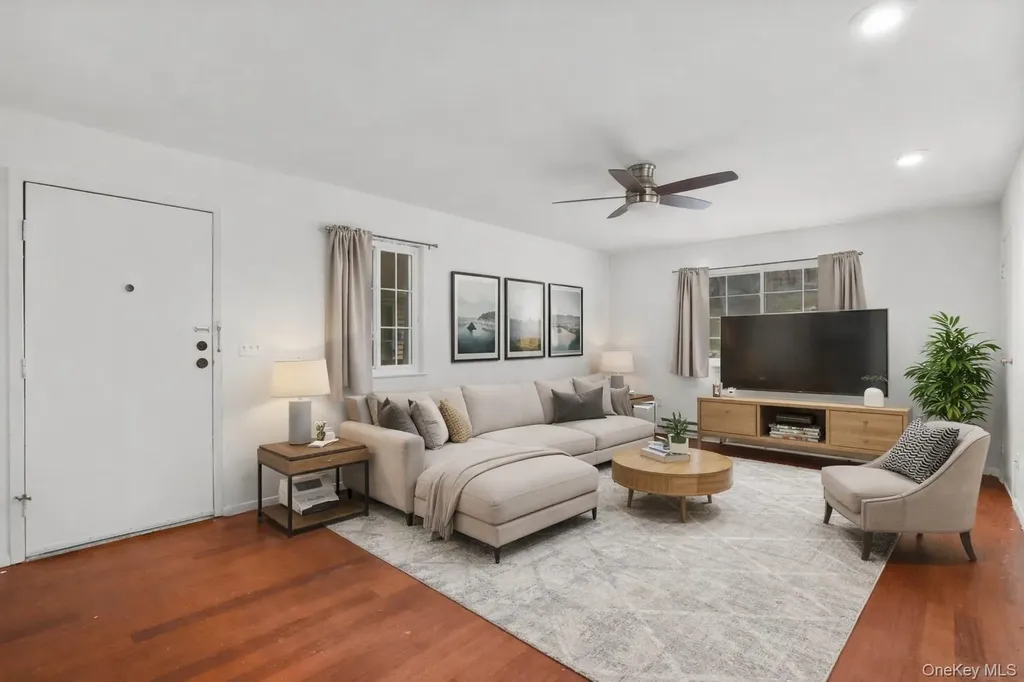 420 Fox Run Lane Carmel NY 10512