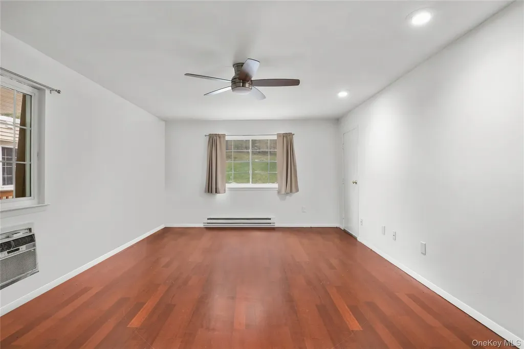 420 Fox Run Lane Carmel NY 10512