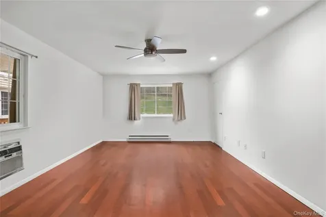 420 Fox Run Lane Carmel NY 10512