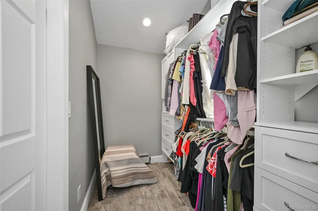 187 Memphis Avenue South Floral Park NY 11001