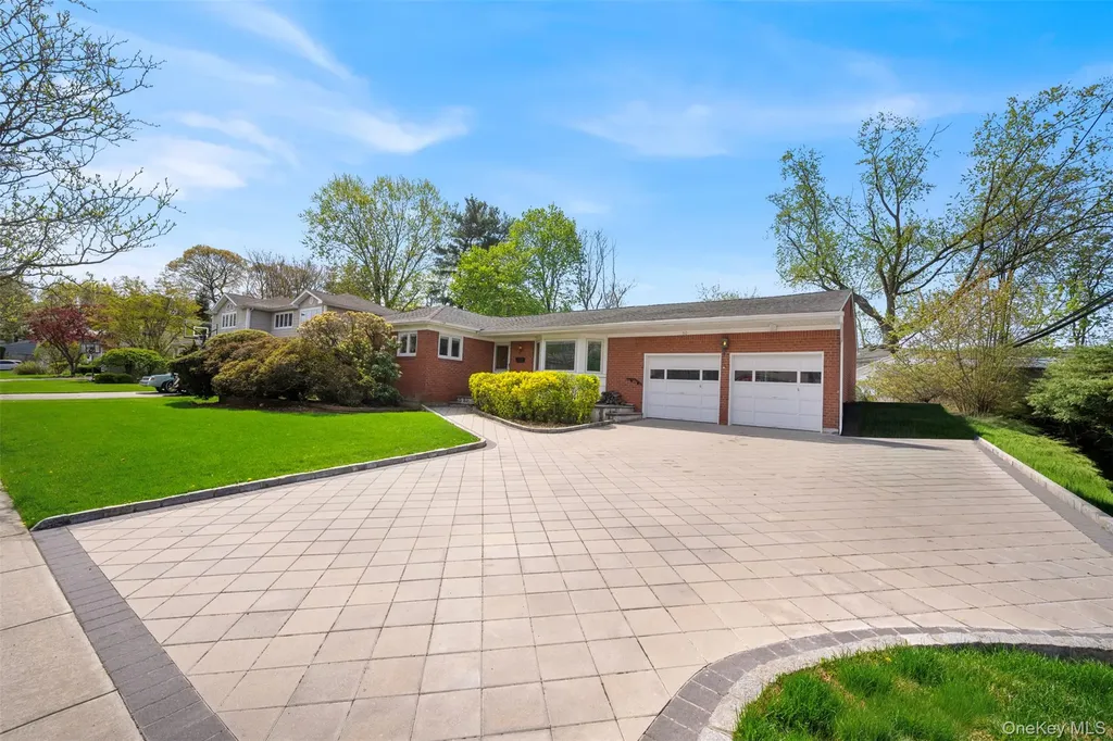 50 Marian Lane Jericho NY 11753