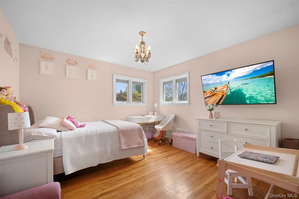 50 Marian Lane Jericho NY 11753