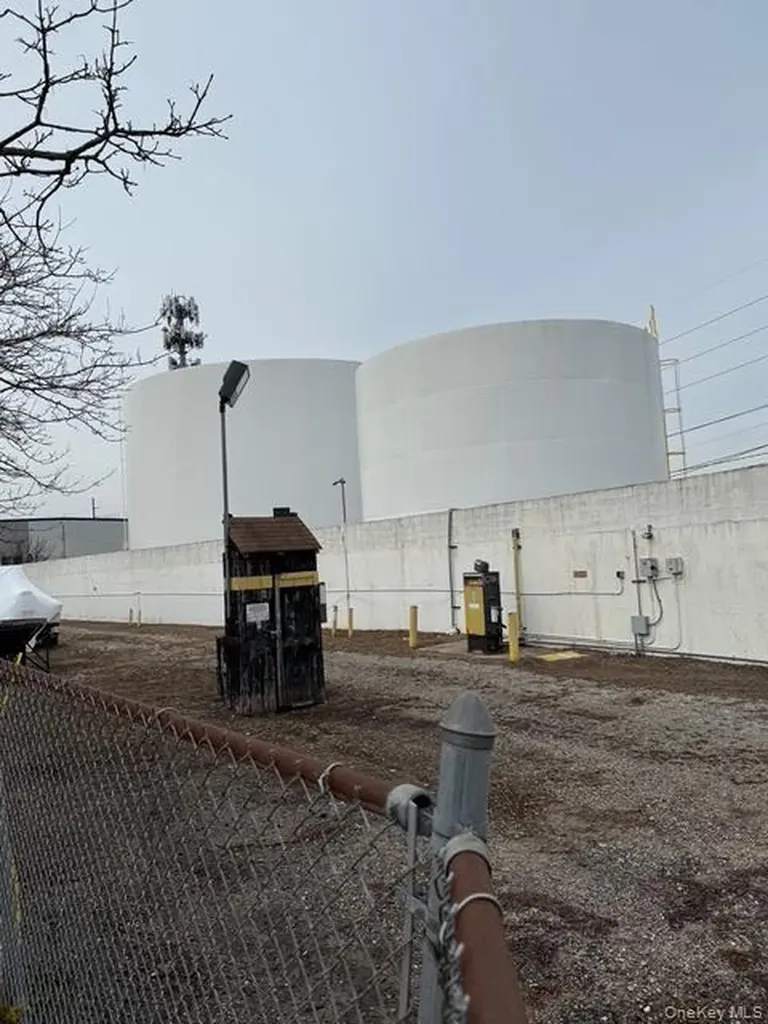 201 Union Boulevard West Islip NY 11795