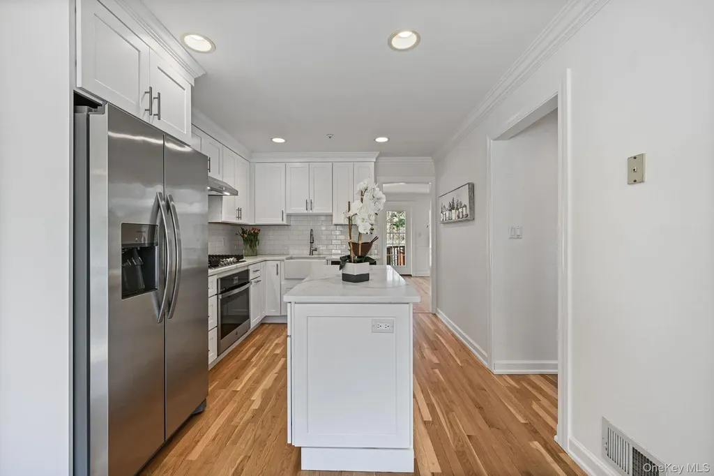 125 Cross River Road Mount Kisco NY 10549