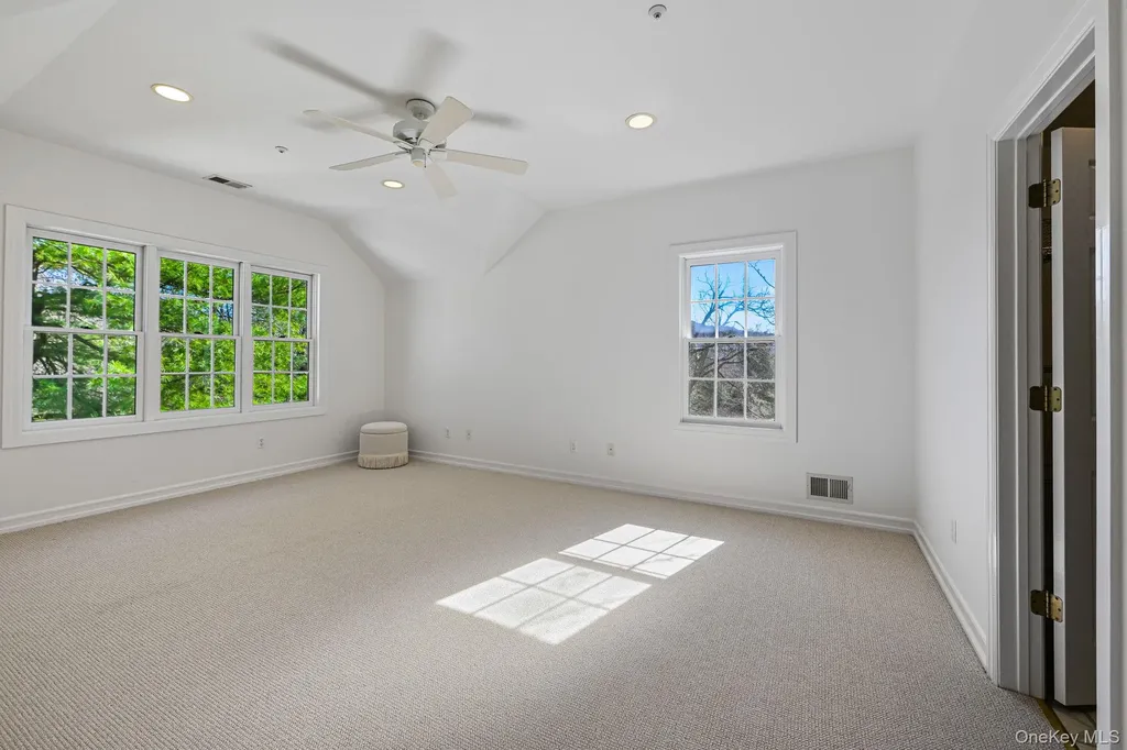 125 Cross River Road Mount Kisco NY 10549