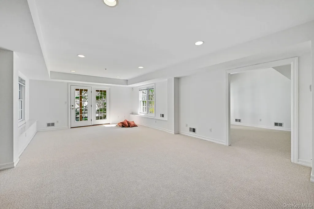 125 Cross River Road Mount Kisco NY 10549