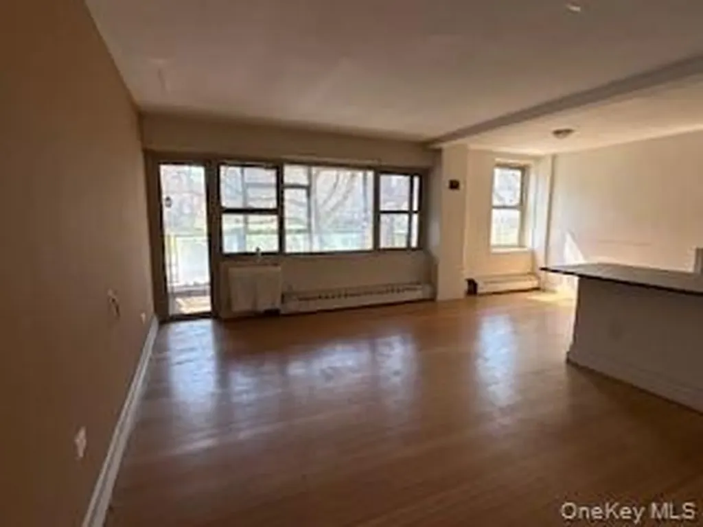 12161 Flatlands Avenue Brooklyn NY 11207