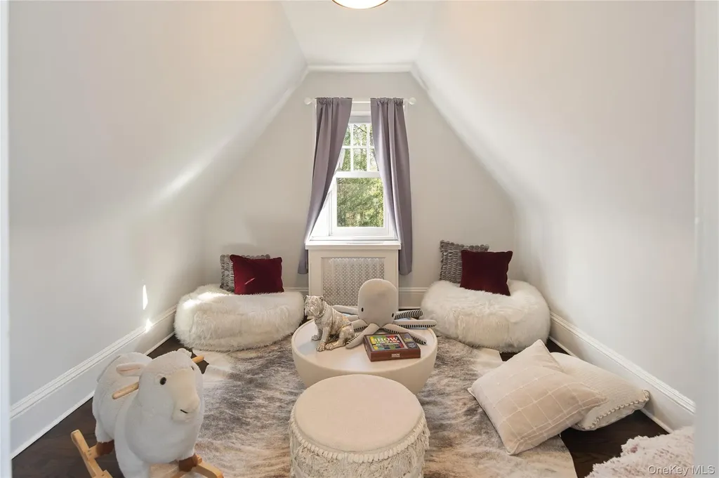 14 Aldridge Road Chappaqua NY 10514