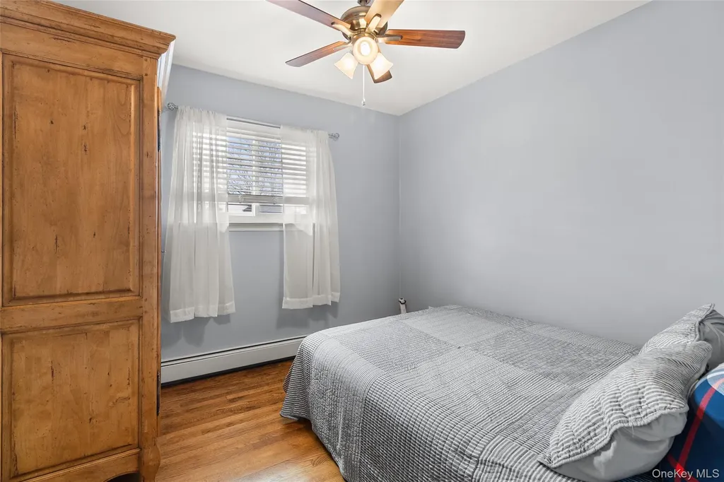 1299 Madison Avenue West Islip NY 11795