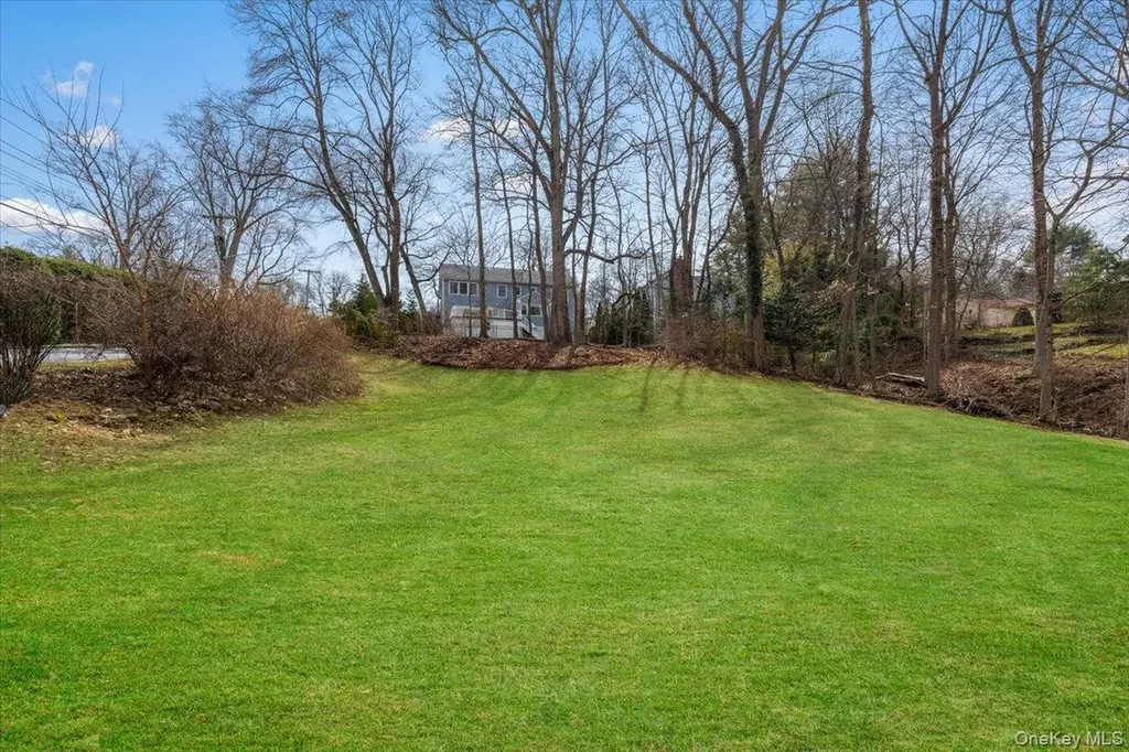 111 Spier Road Scarsdale NY 10583