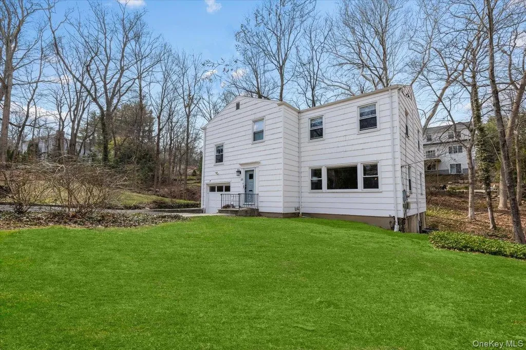 111 Spier Road Scarsdale NY 10583