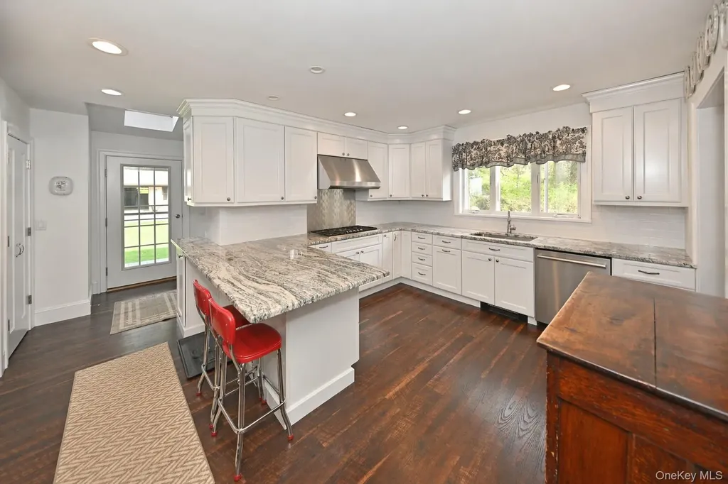 278 Cherry Lane Suffern NY 10901