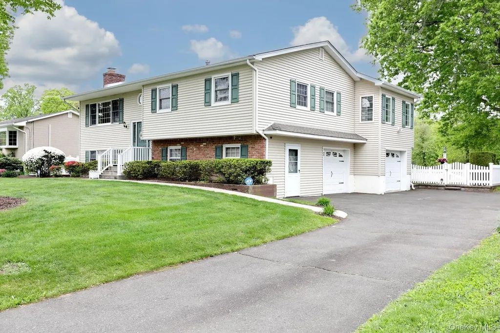 55 Stonewall Lane Congers NY 10920