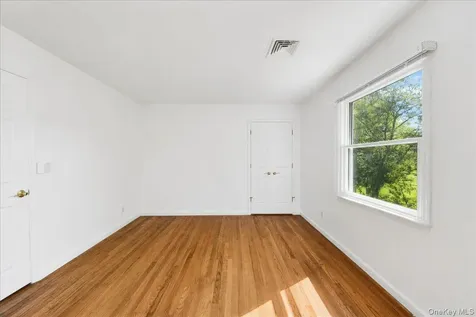 983 Palmer Avenue Mamaroneck NY 10543
