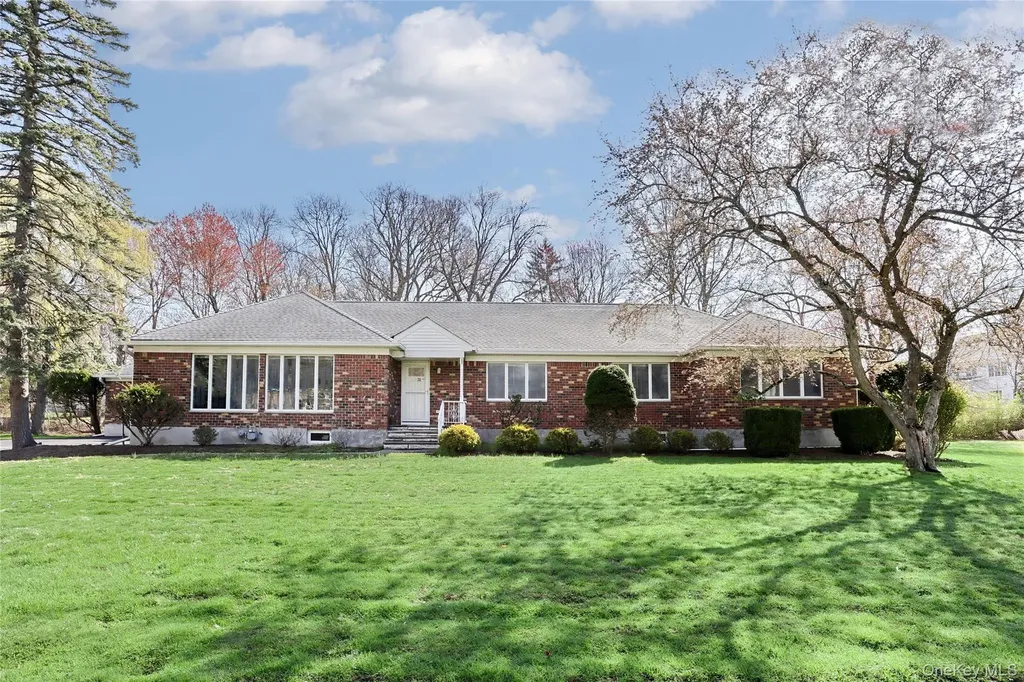 38 Manis Avenue Spring Valley NY 10977