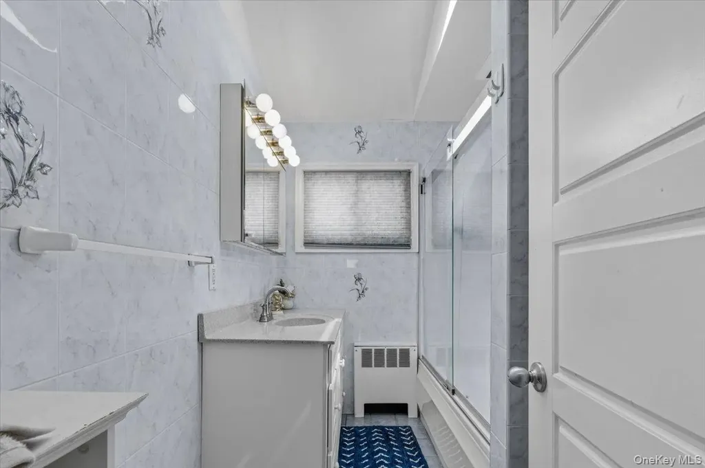18 Seitz Drive Bethpage NY 11714