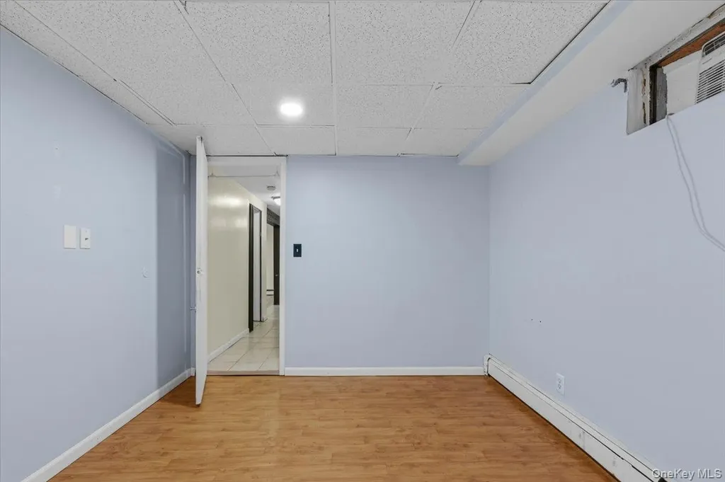 18 Seitz Drive Bethpage NY 11714