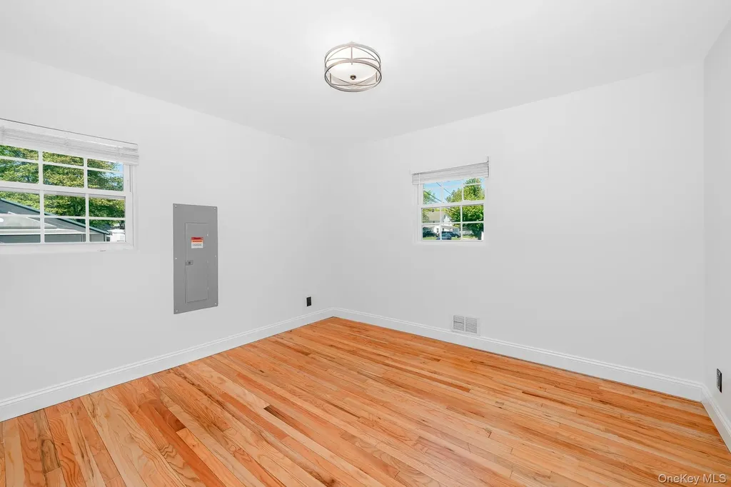 344 Atlantic Avenue Bay Shore NY 11706