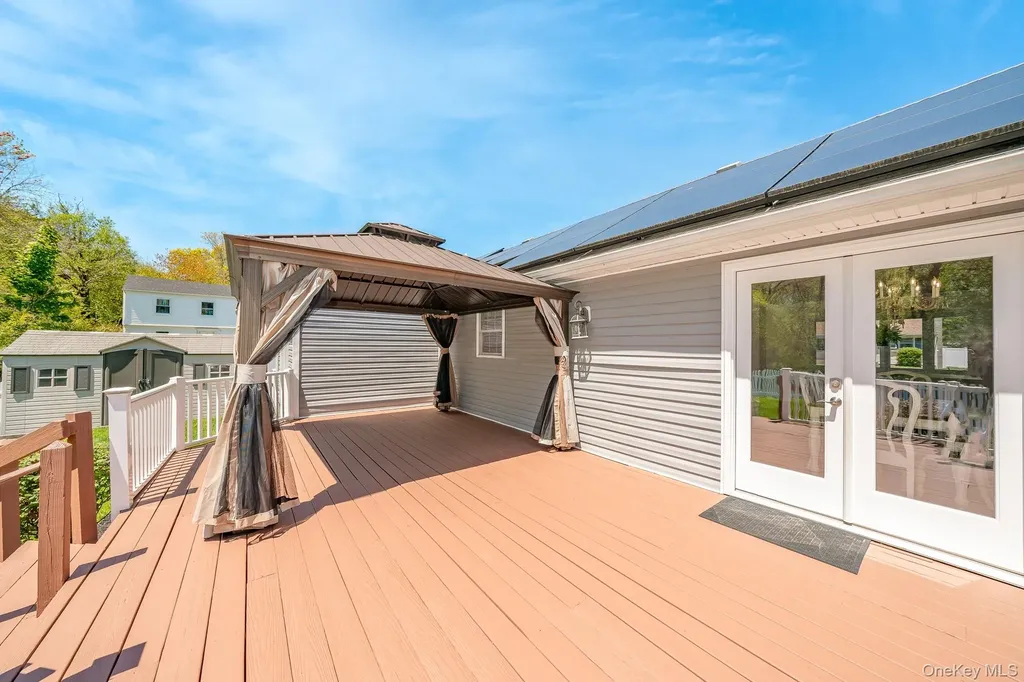 344 Atlantic Avenue Bay Shore NY 11706