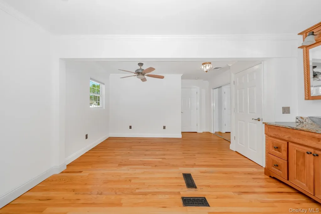 344 Atlantic Avenue Bay Shore NY 11706