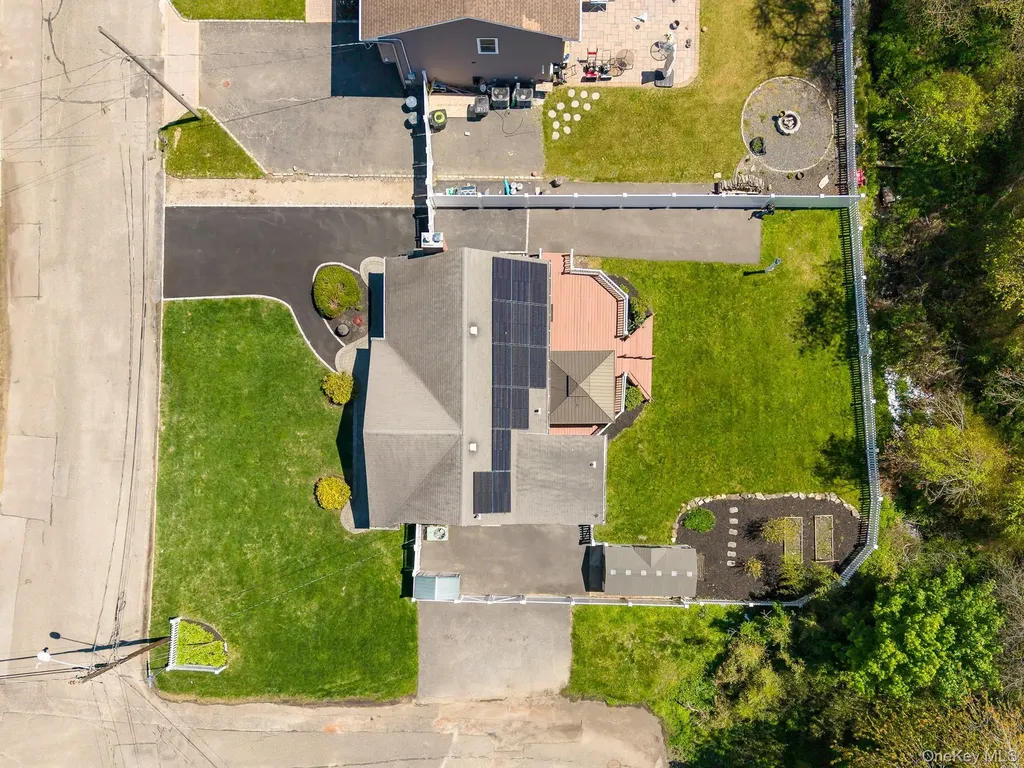 344 Atlantic Avenue Bay Shore NY 11706