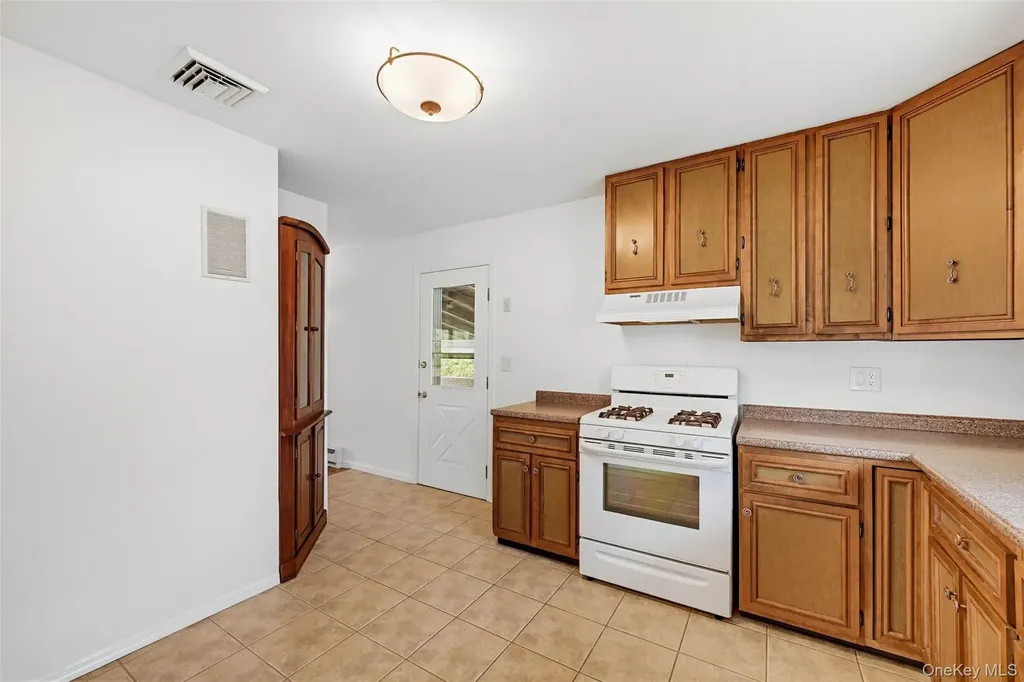 11 Hidden View Drive Walden NY 12586