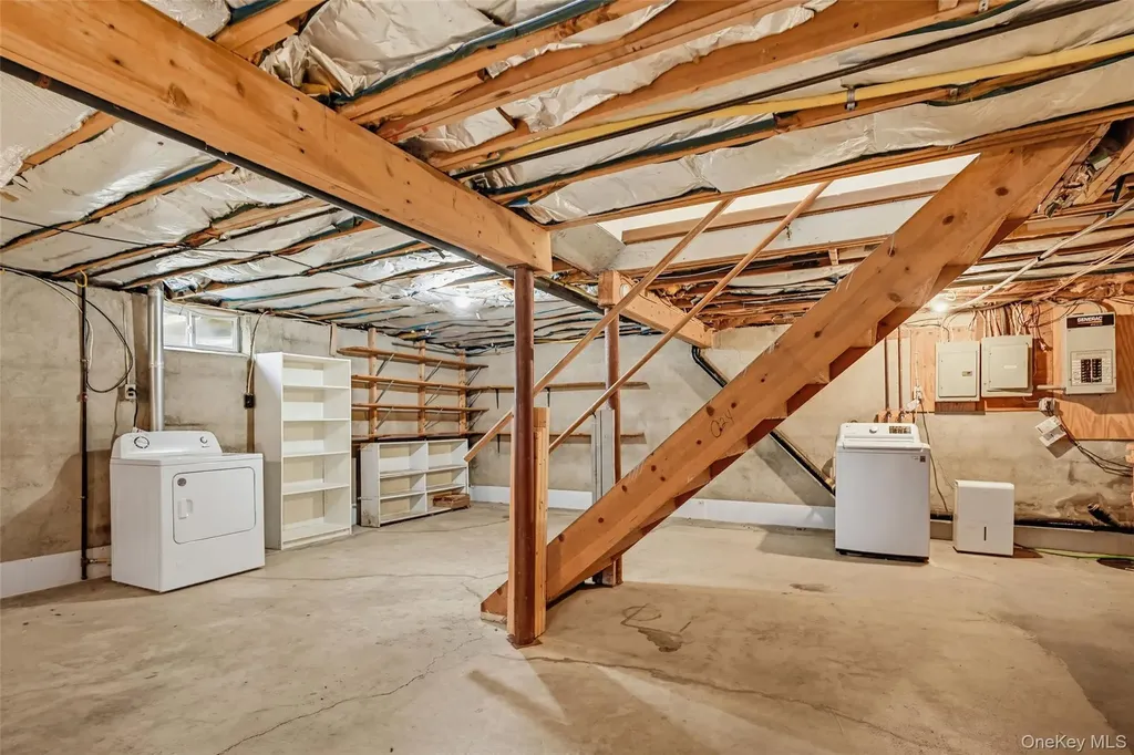 11 Hidden View Drive Walden NY 12586