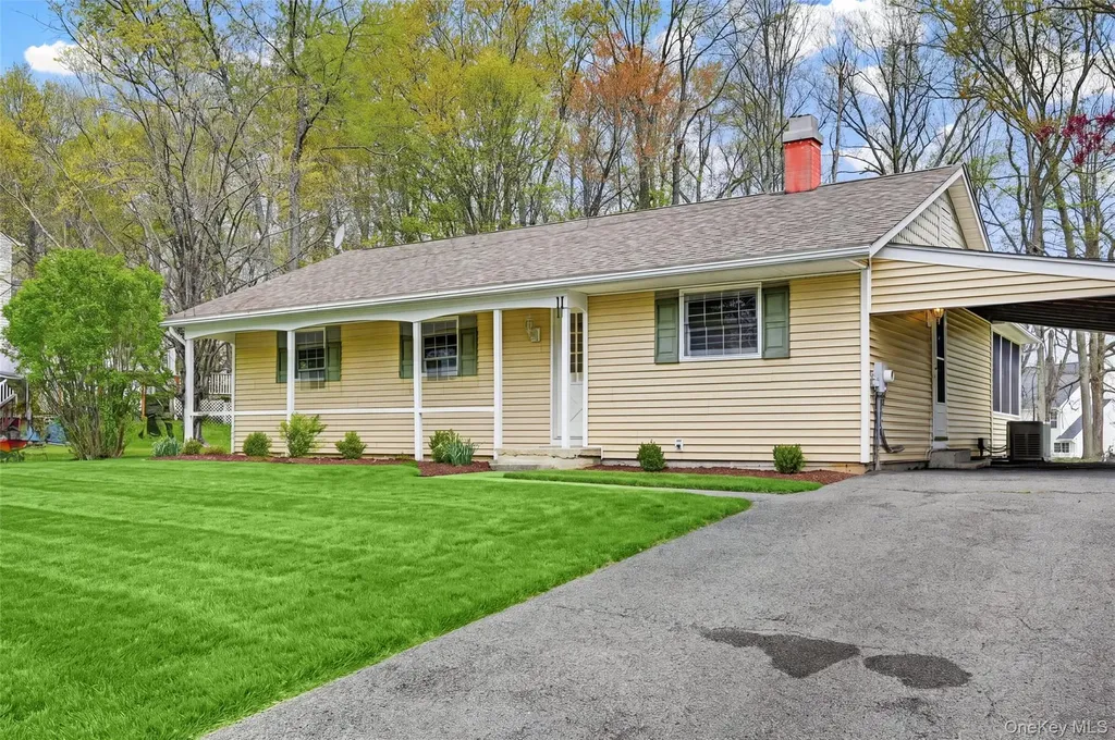 11 Hidden View Drive Walden NY 12586