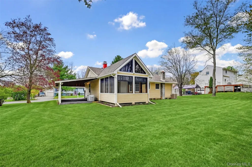11 Hidden View Drive Walden NY 12586