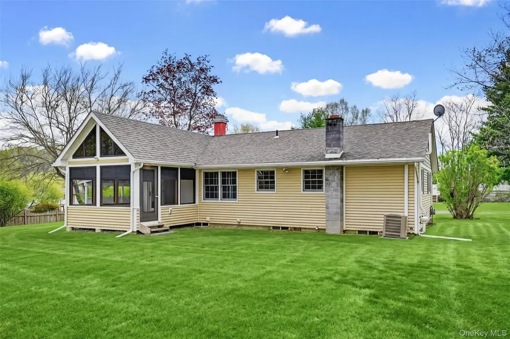 11 Hidden View Drive Walden NY 12586