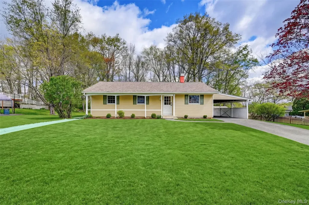 11 Hidden View Drive Walden NY 12586