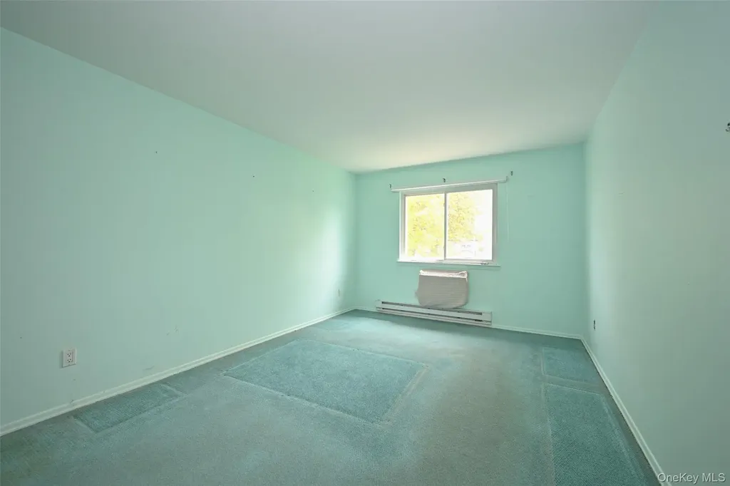 16-37 157th Street Whitestone NY 11357