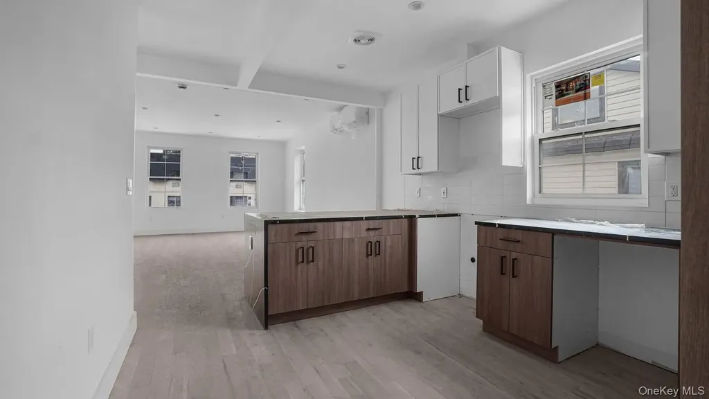 340 E 234th Street Bronx NY 10470