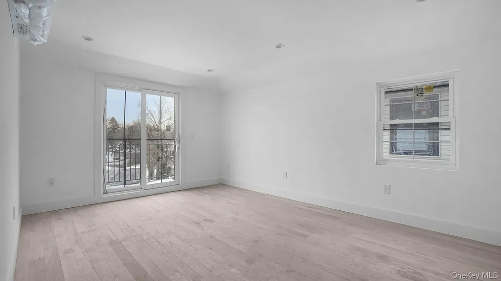 340 E 234th Street Bronx NY 10470