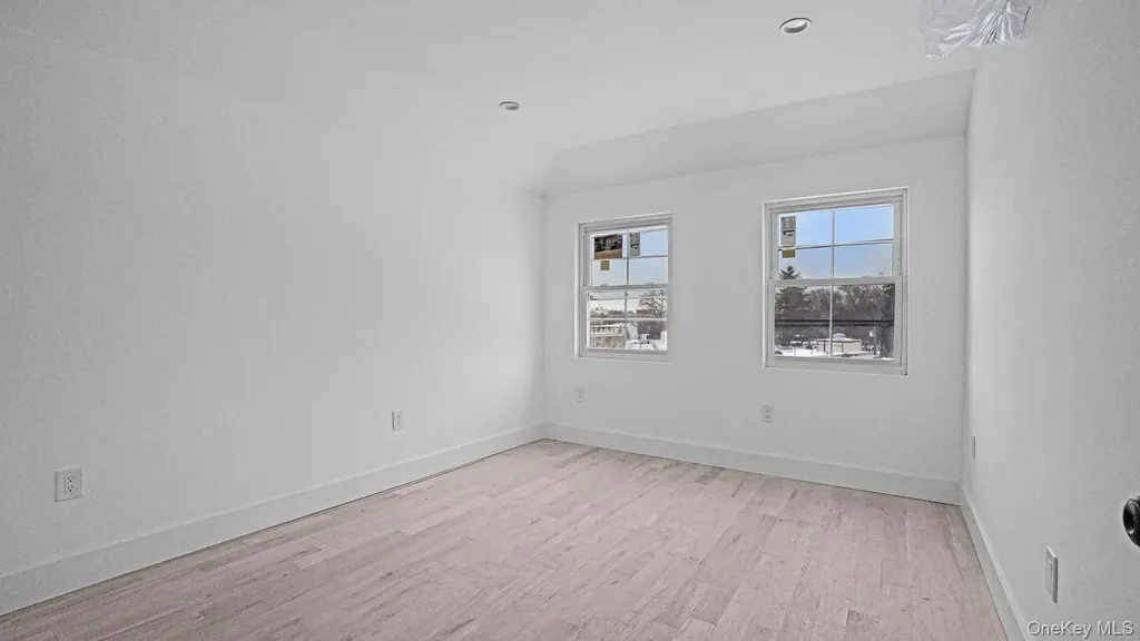 340 E 234th Street Bronx NY 10470