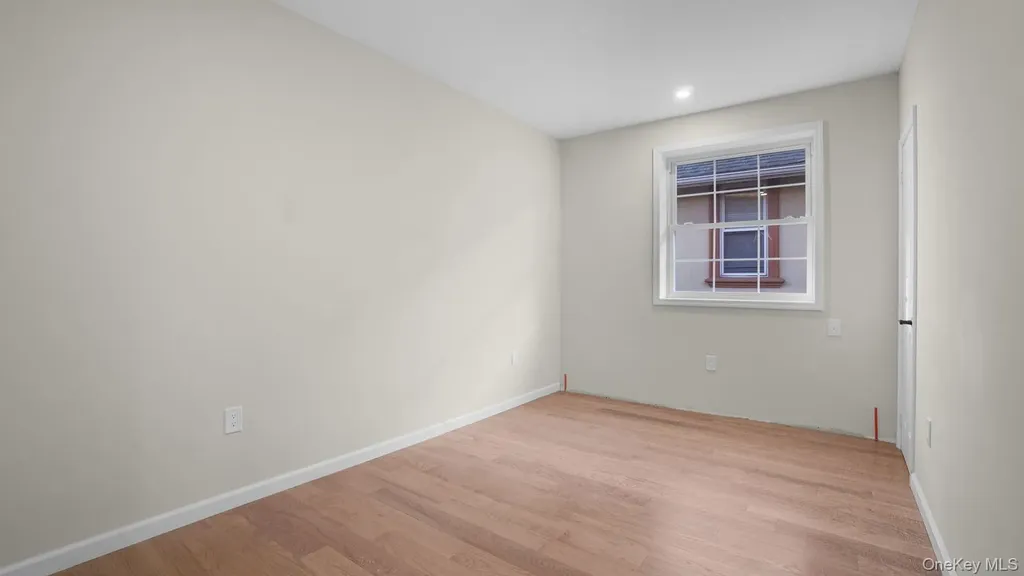 4518 Richardson Avenue Bronx NY 10470