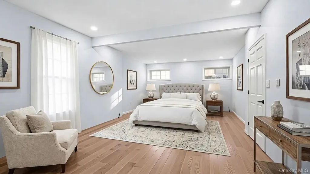4518 Richardson Avenue Bronx NY 10470