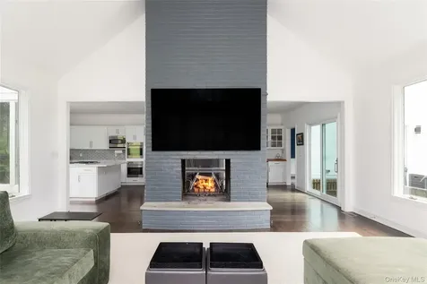 12 Hampton Road Purchase NY 10577