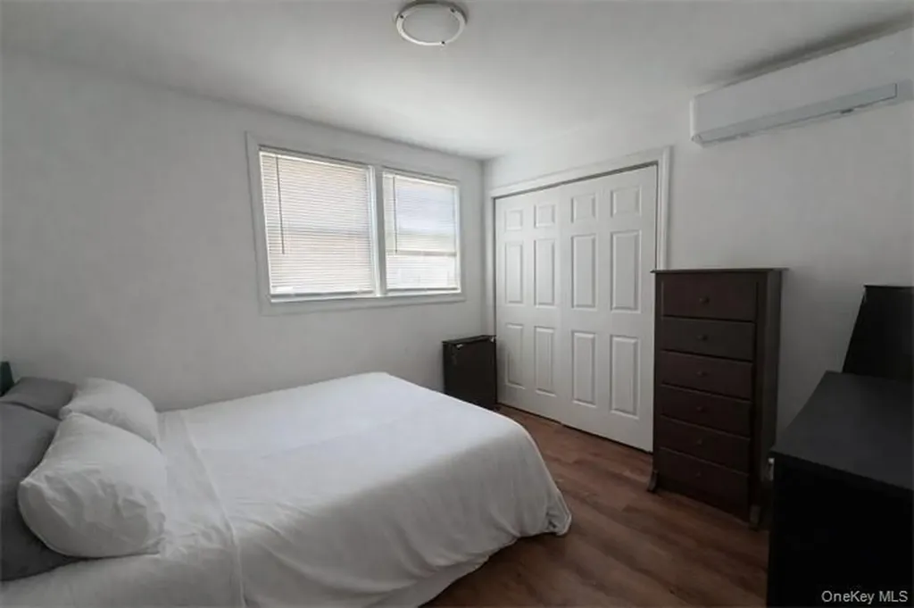 2504 Cypress Avenue East Meadow NY 11554