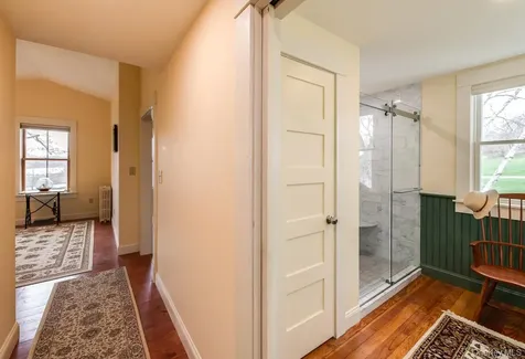 949 Freedom Road Pleasant Valley NY 12569