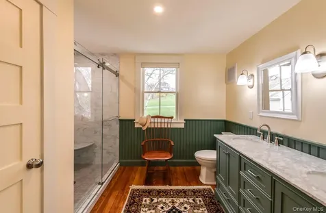 949 Freedom Road Pleasant Valley NY 12569
