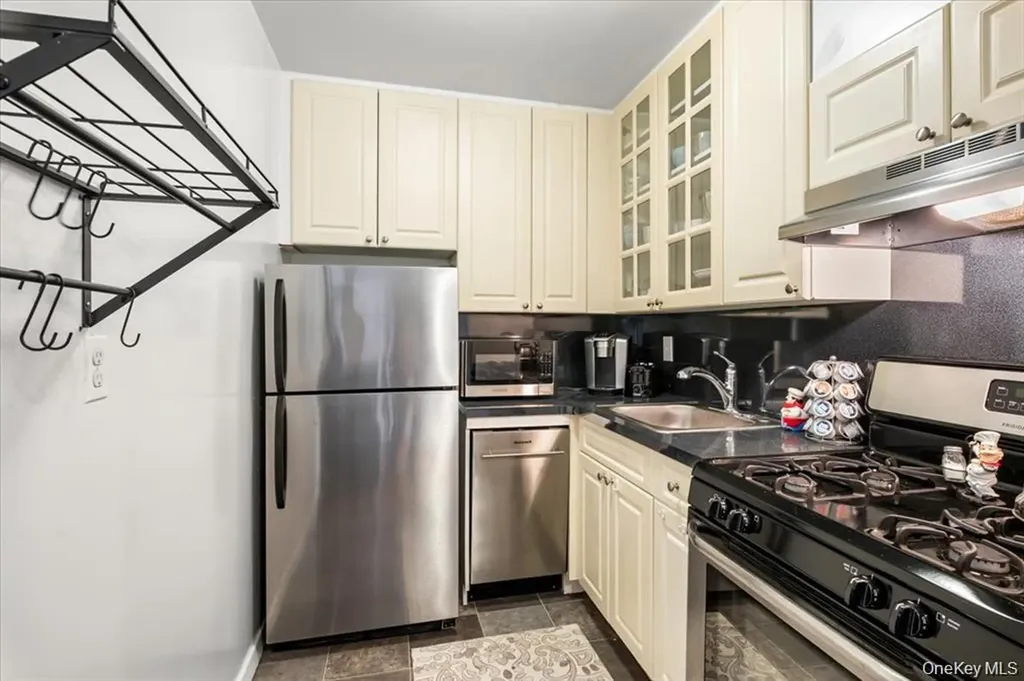 33 Barker Avenue White Plains NY 10601
