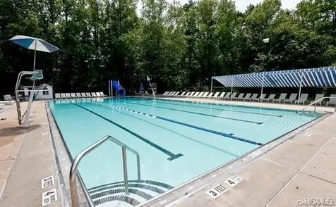 44 Old Country Road New Rochelle NY 10804